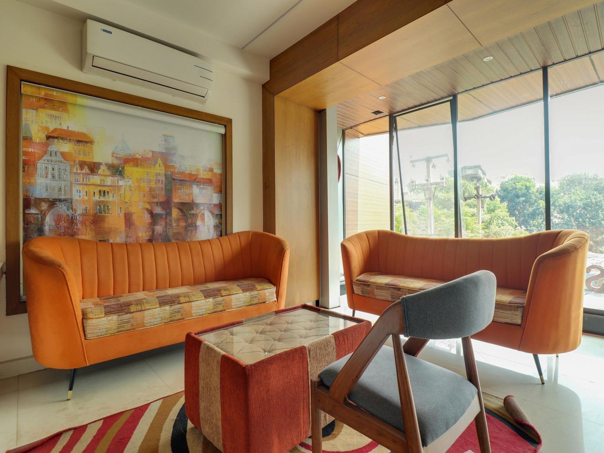Super Townhouse Rcc Lamps Hotel Visakhapatnam Exterior photo