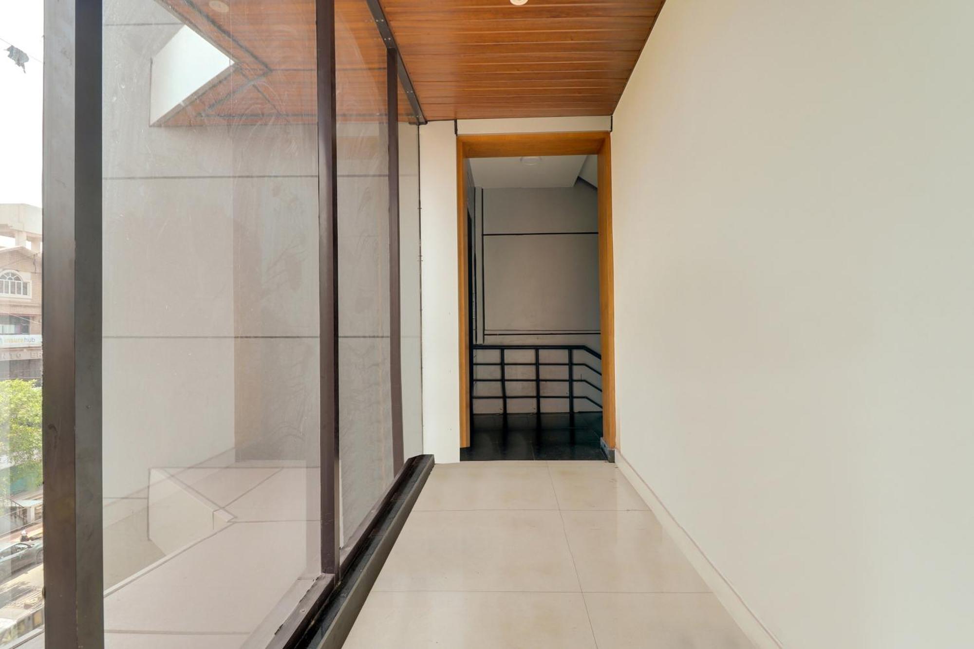 Super Townhouse Rcc Lamps Hotel Visakhapatnam Exterior photo