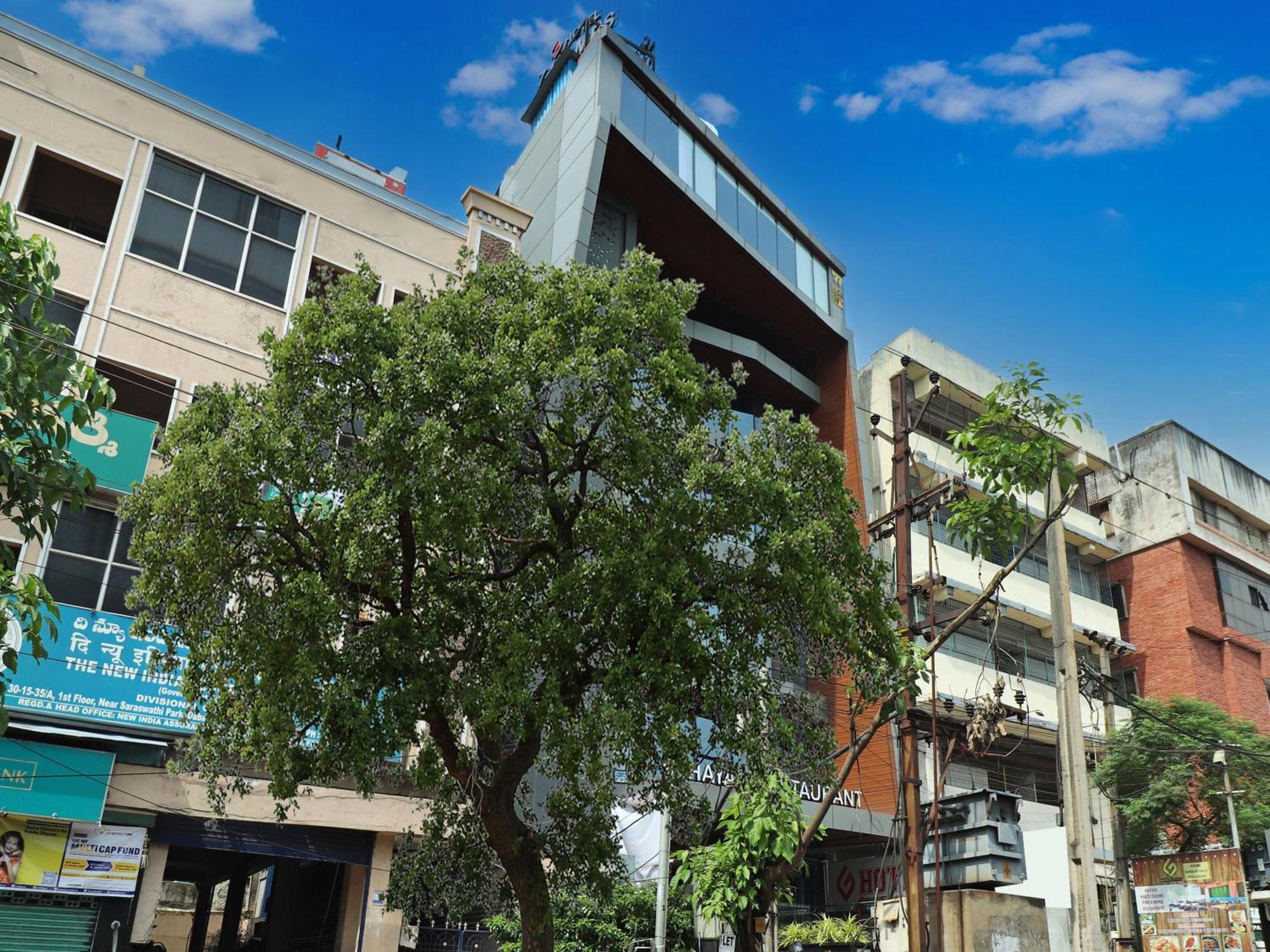 Super Townhouse Rcc Lamps Hotel Visakhapatnam Exterior photo